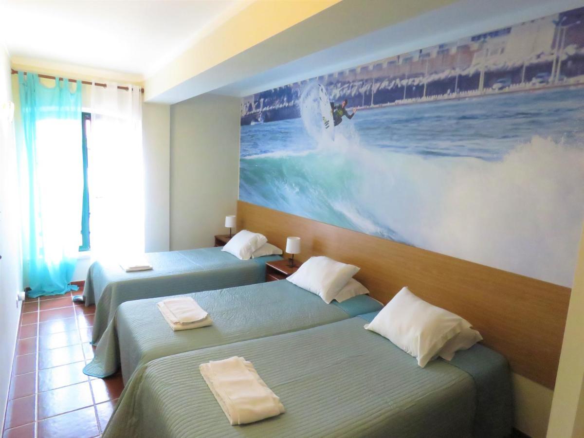 Supertubos Beach Hostel Atouguia Da Baleia Eksteriør billede