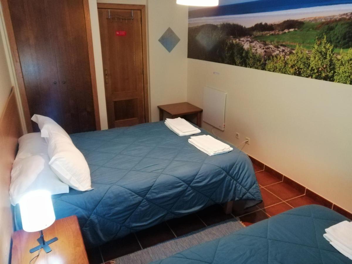 Supertubos Beach Hostel Atouguia Da Baleia Eksteriør billede