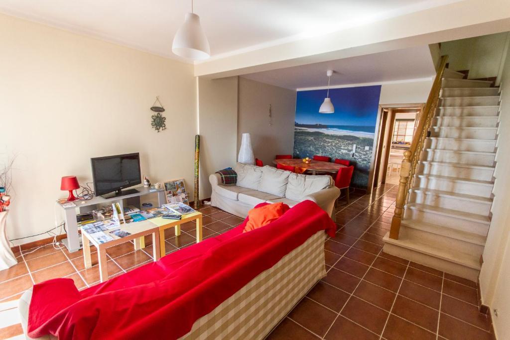 Supertubos Beach Hostel Atouguia Da Baleia Eksteriør billede