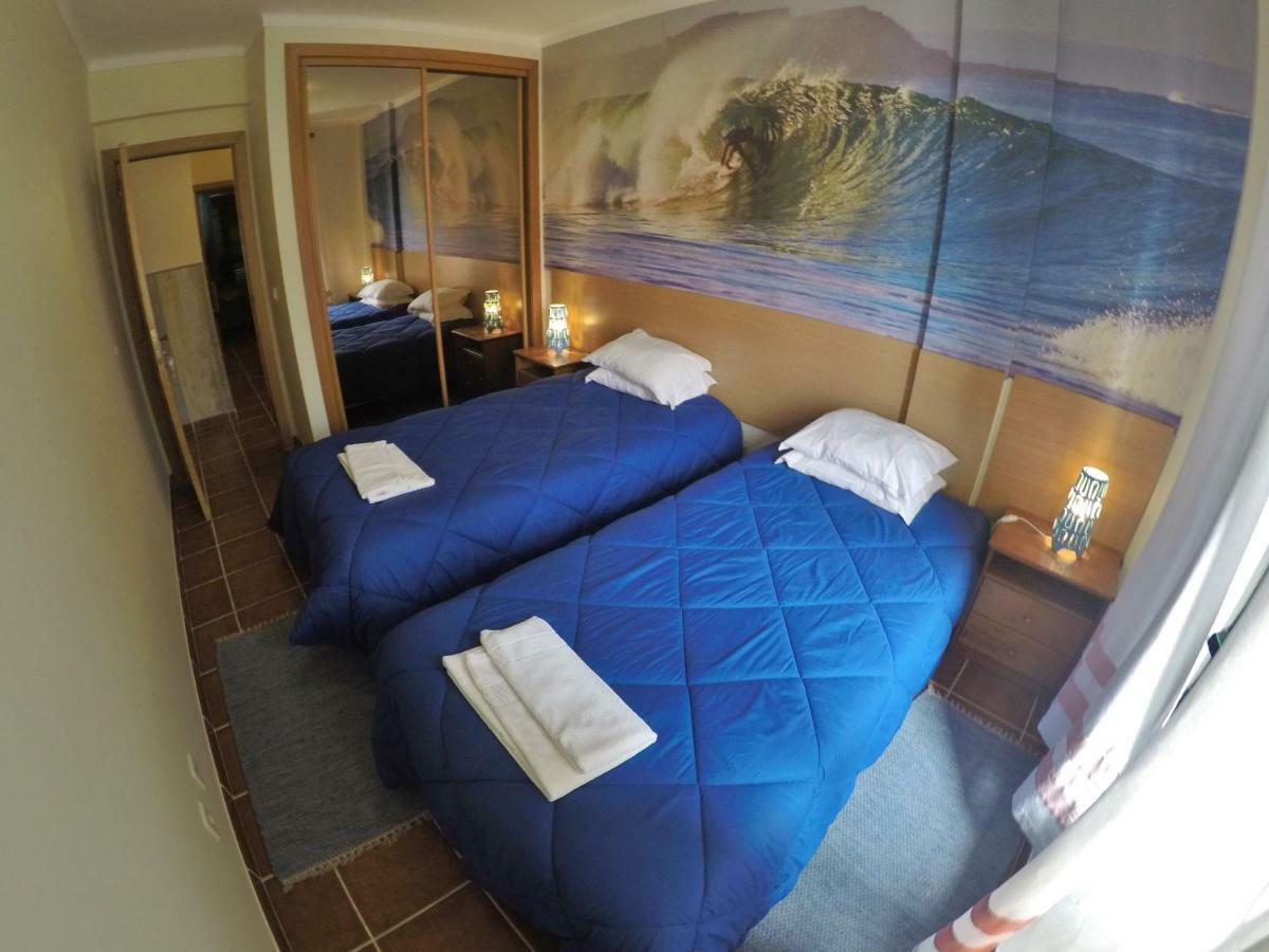 Supertubos Beach Hostel Atouguia Da Baleia Eksteriør billede